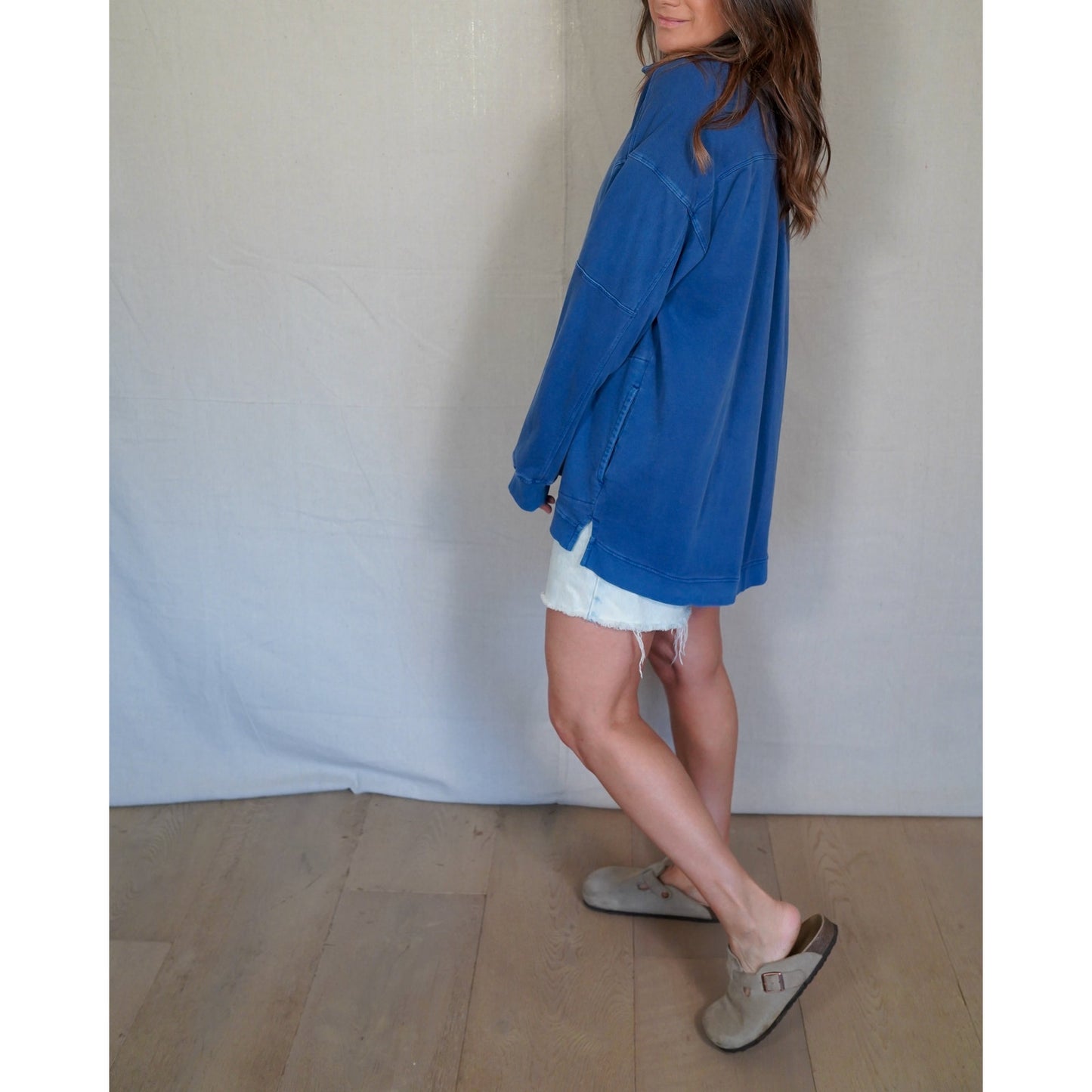 Lori Goldstein Blue Henley Sweatshirt / Oversized Coastal Pullover