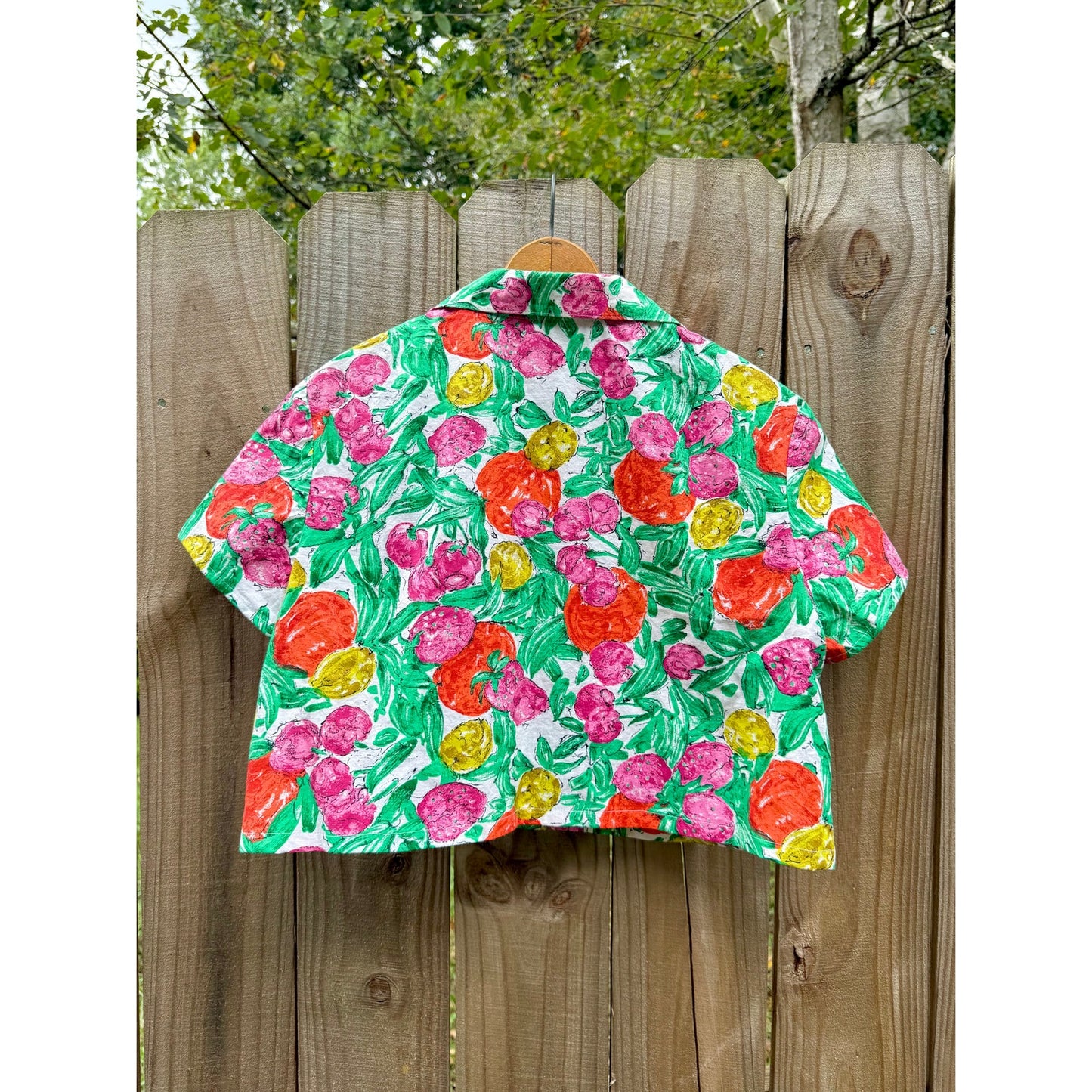 Sunday Honey Citrus Painterly Crop Shirt Reworked Vintage Fruit Print Retro