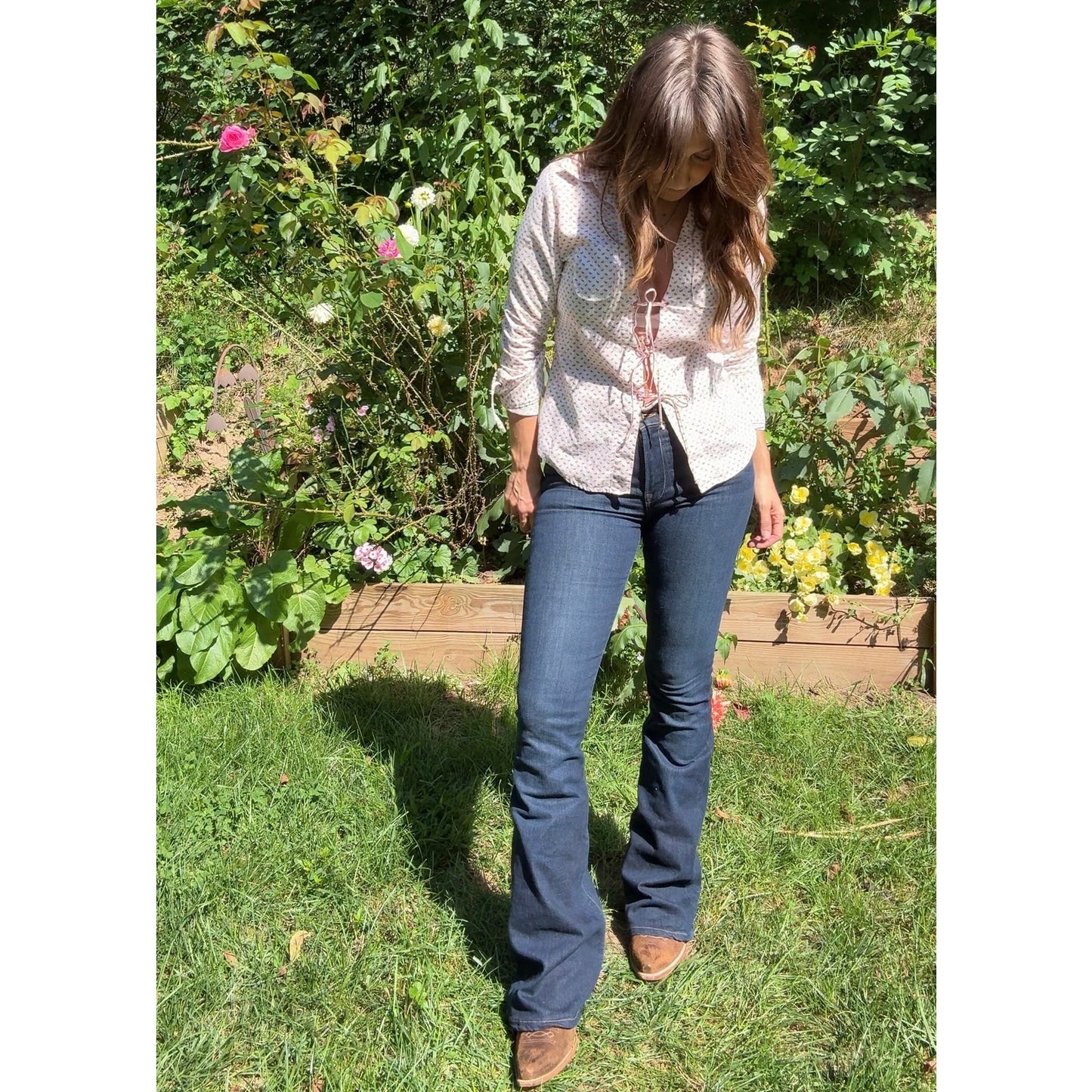 Y2K Lace-Up Handkerchief Print Blouse — Festival Flair / American Eagle Vintage Top XS-S