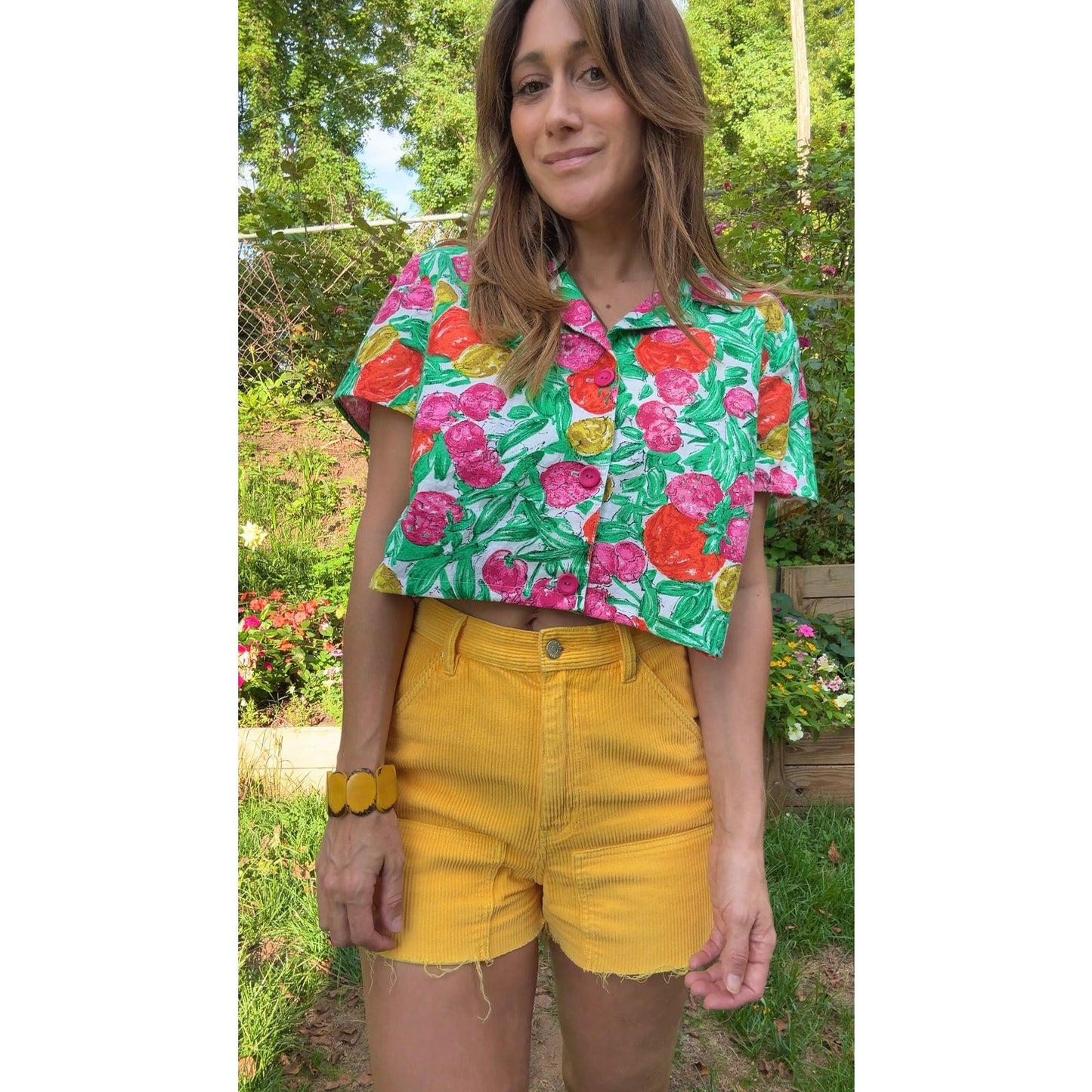 Sunday Honey Citrus Painterly Crop Shirt Reworked Vintage Fruit Print Retro