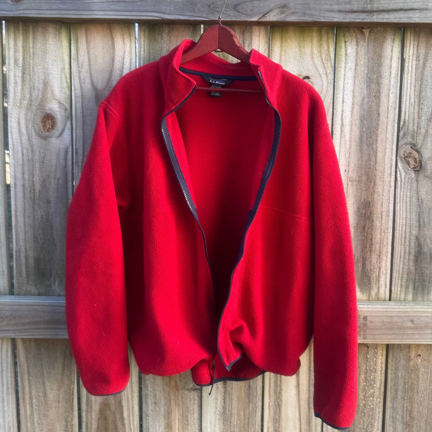 Red Fleece Zip Jacket / Classic Outdoor Layer / Minimal Zip-Up