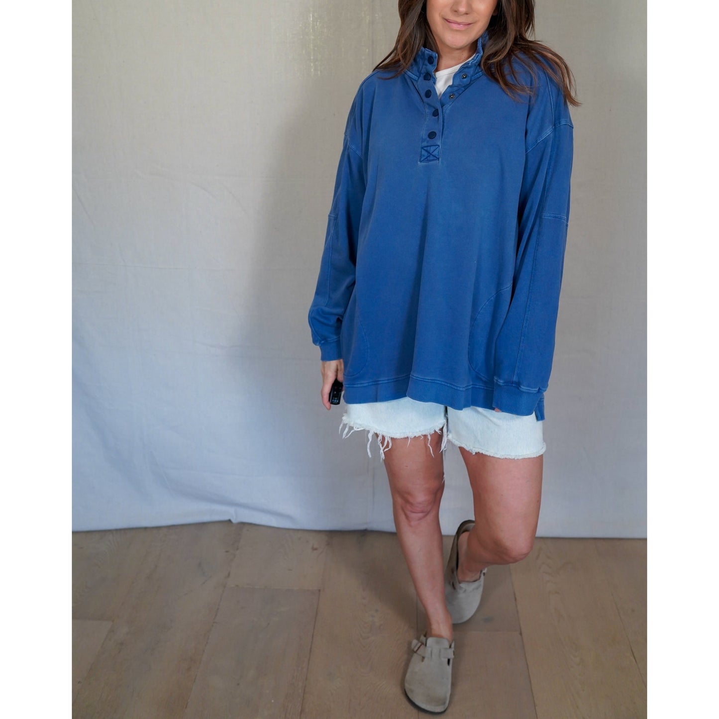 Lori Goldstein Blue Henley Sweatshirt / Oversized Coastal Pullover