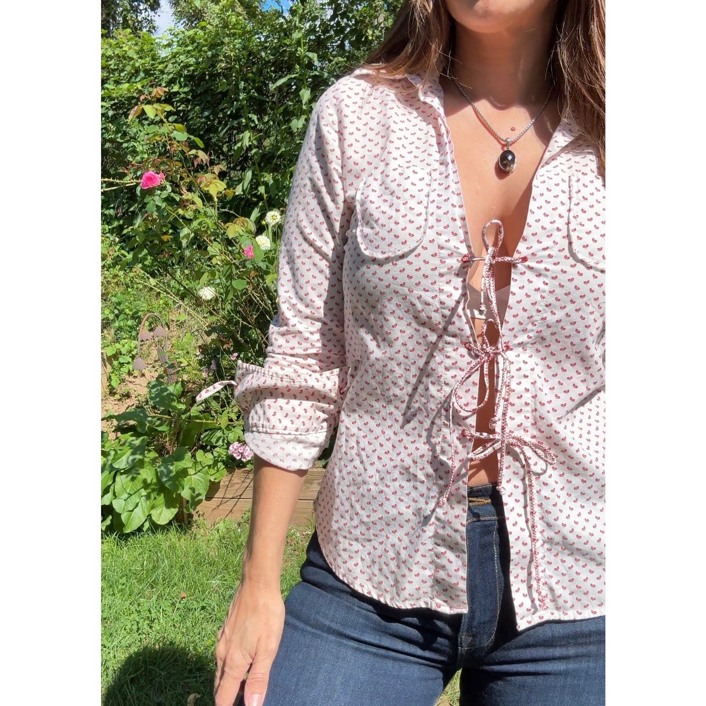 Y2K Lace-Up Handkerchief Print Blouse — Festival Flair / American Eagle Vintage Top XS-S