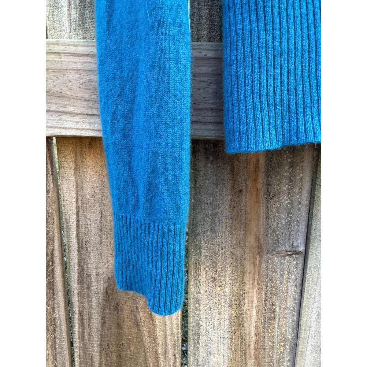 Covington Cashmere Turtleneck Teal