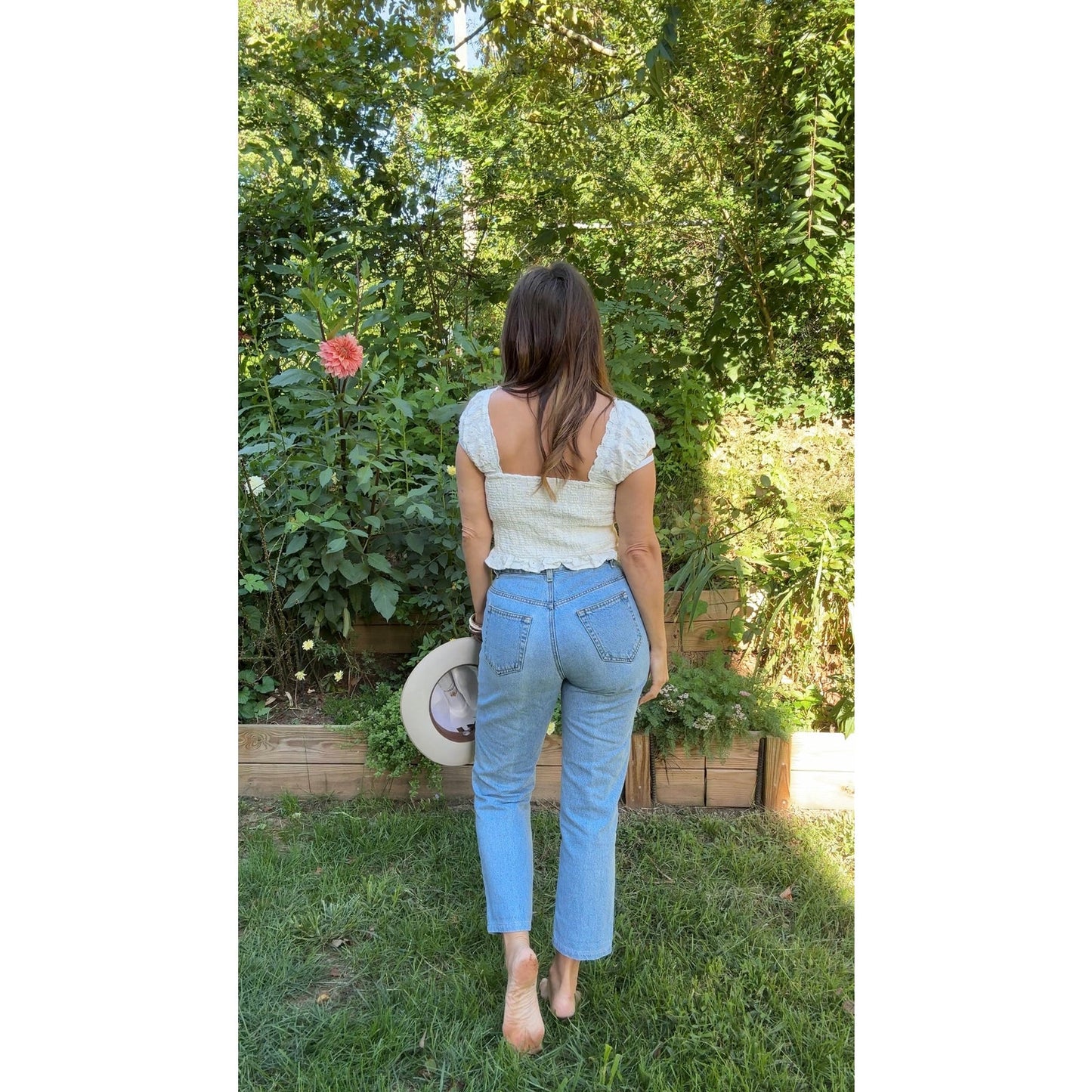 Vintage 90s Straight Leg Denim in Light Wash